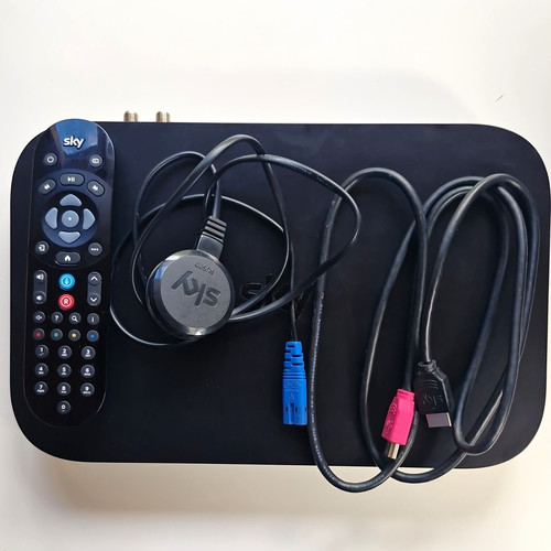 Sky es140 box with - box,