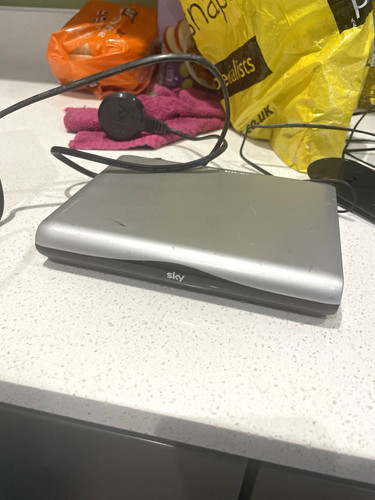 Sky plus drx890 - plus, silver